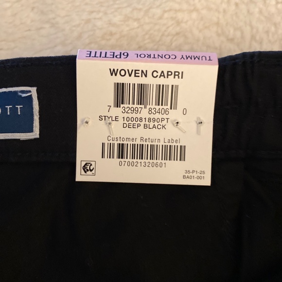 Karen Scott Capris - Picture 5 of 12